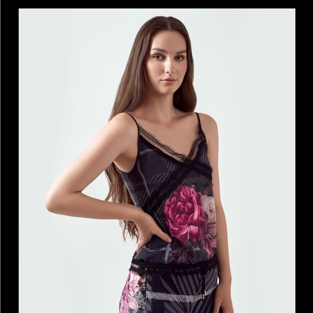 New! Cami Floral Tartan designed by Ane for FABA. Never worn.